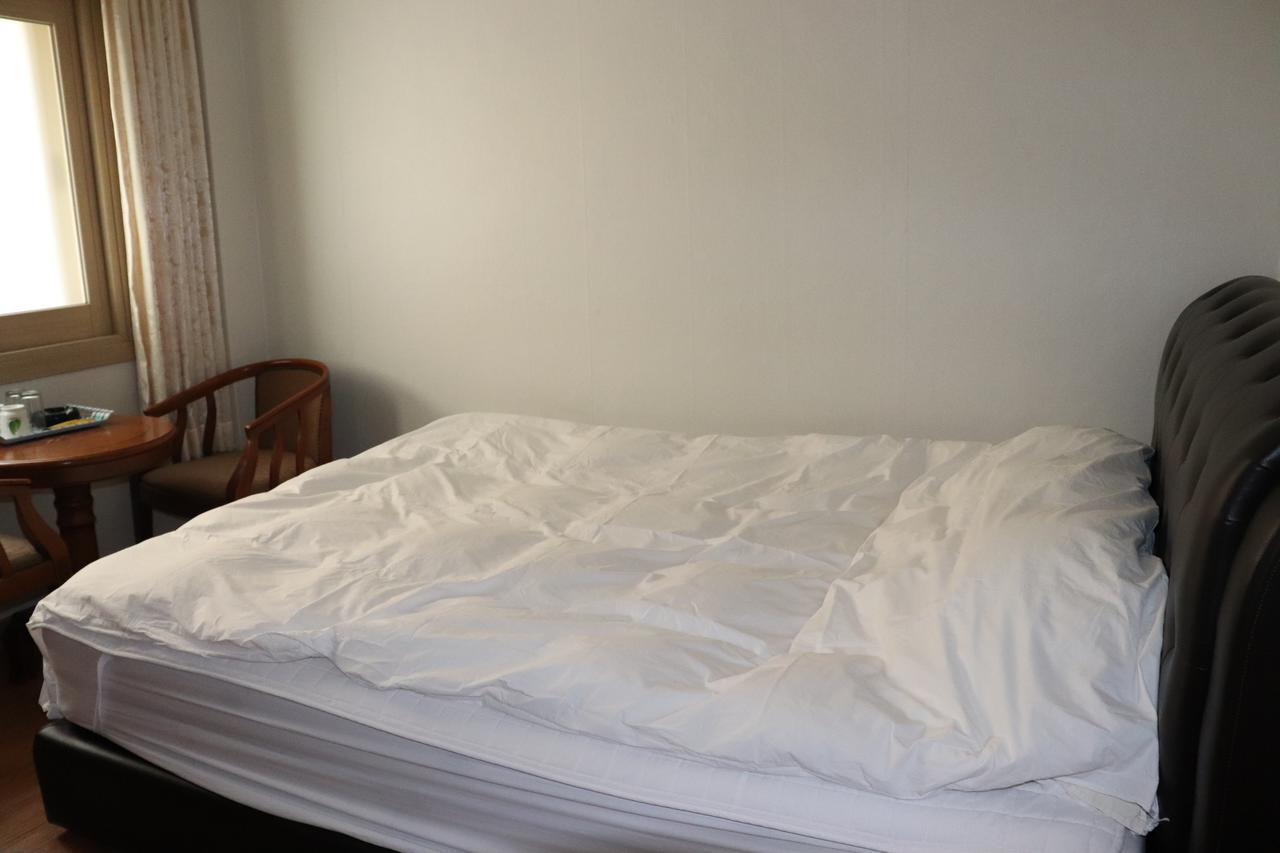 Orasung Motel Jeju Eksteriør billede